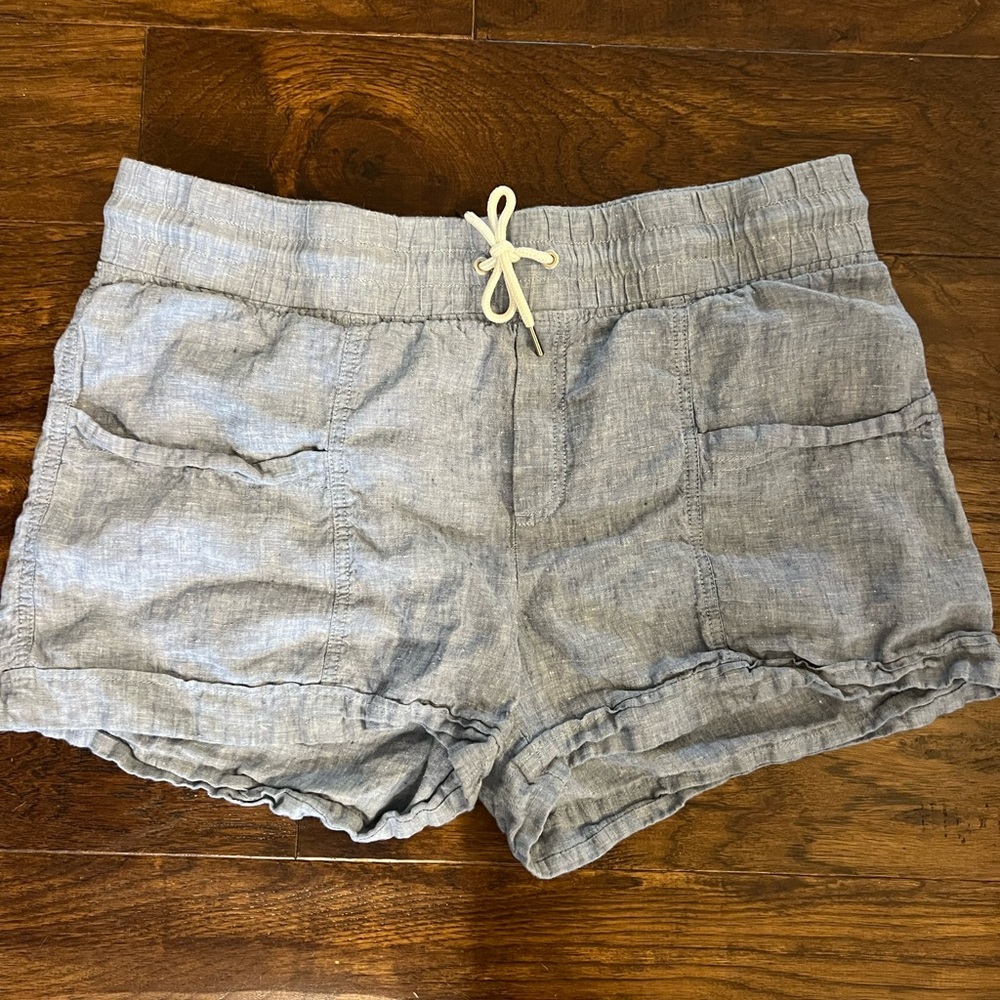 LIGHTLY WORN ATHLETA LINEN SHORTS